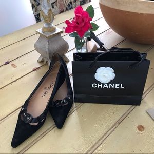 CHANEL Black Velvet Kitten Heels